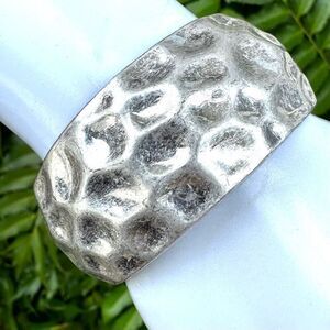 Silver tone bangle hinged bracelet